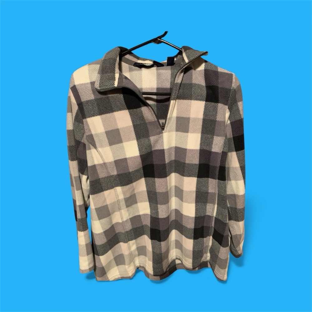 Lands End Plaid Women's Fleece Sweater - Black and Gray